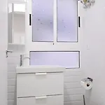 Hola