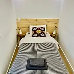 Hola Hostel *