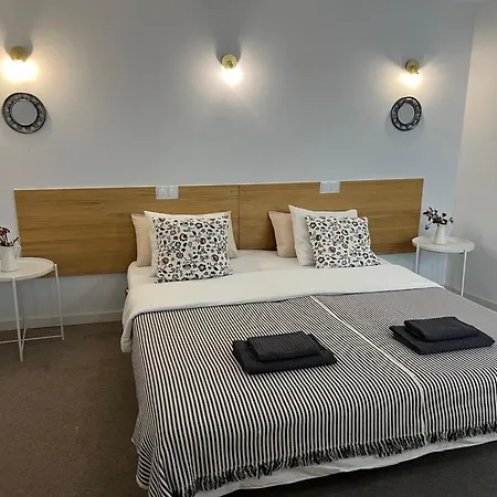 Hola * Αλικάντε